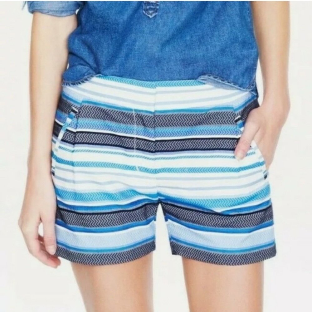J. Crew zip front short, size 4